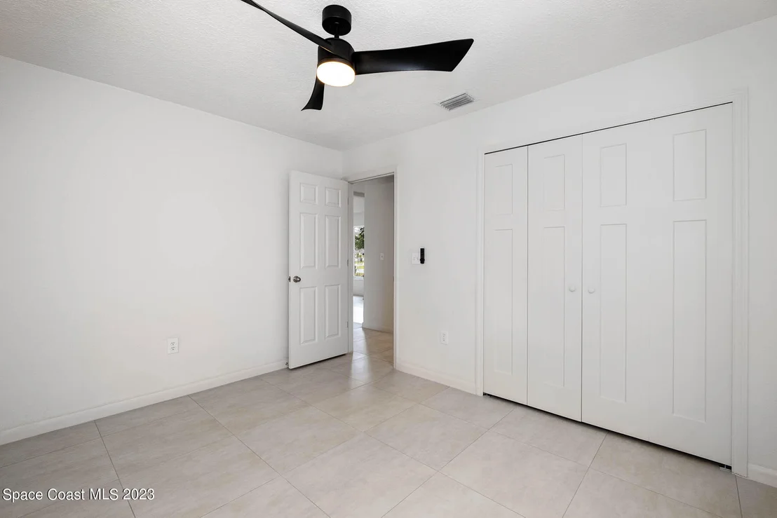 Photo of 1091 Pace Drive NW