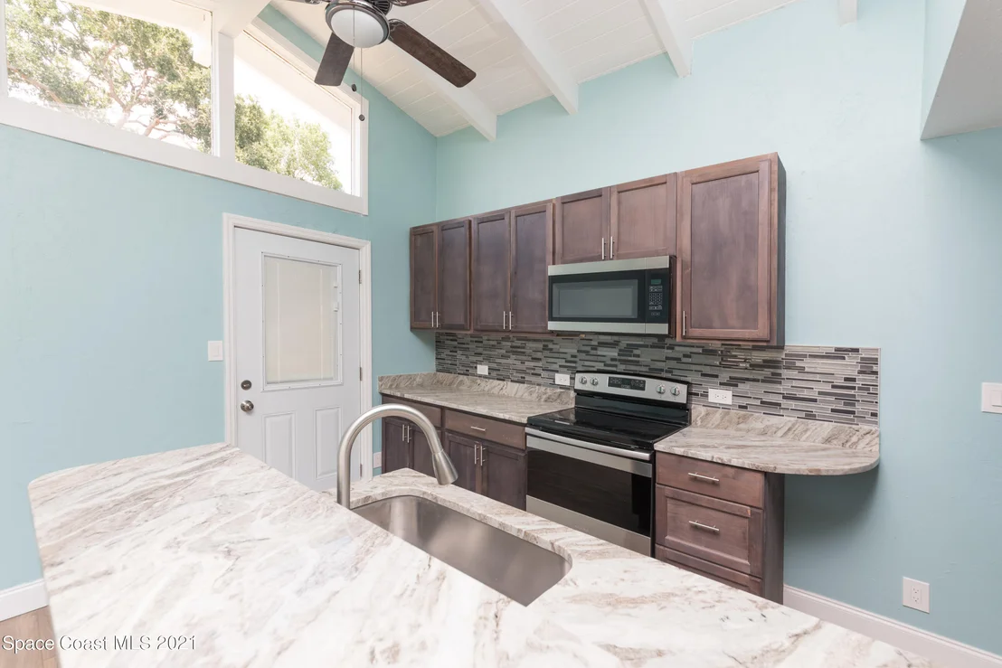 Photo of 974 Santa Rosa Drive