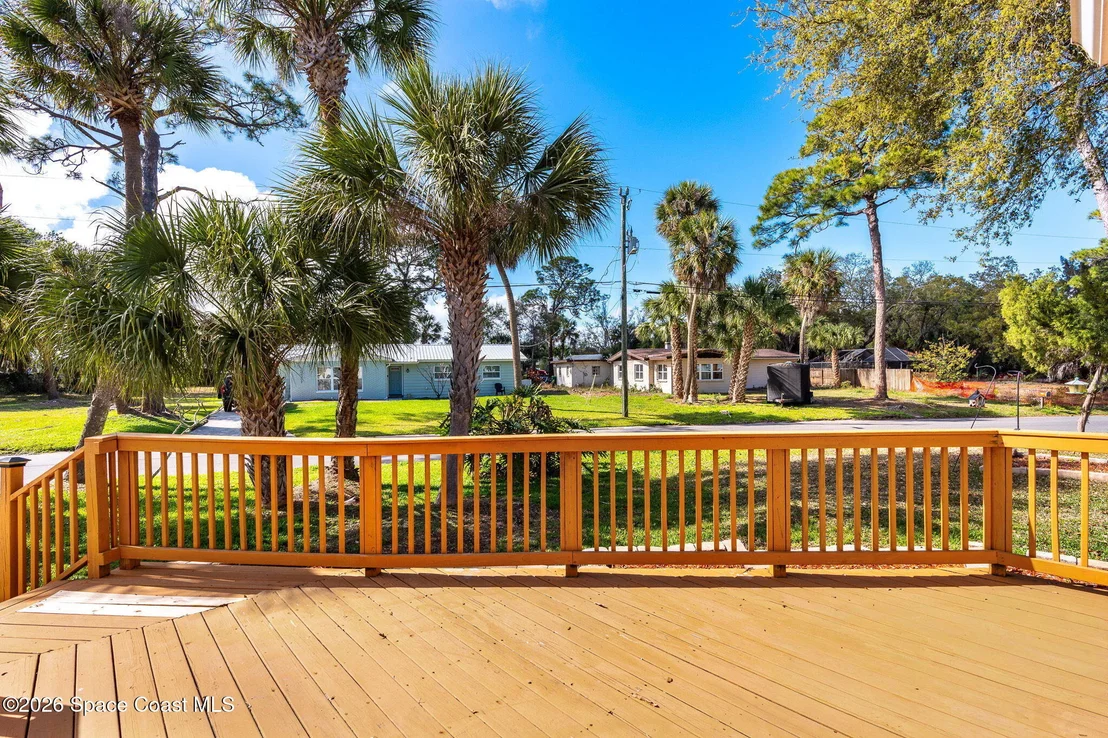 Photo of 135 Oakledge Drive