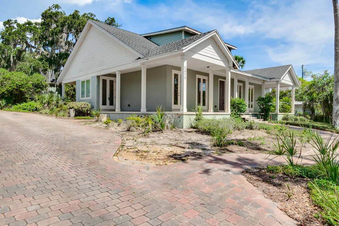 Photo of 3513 N Indian River Drive