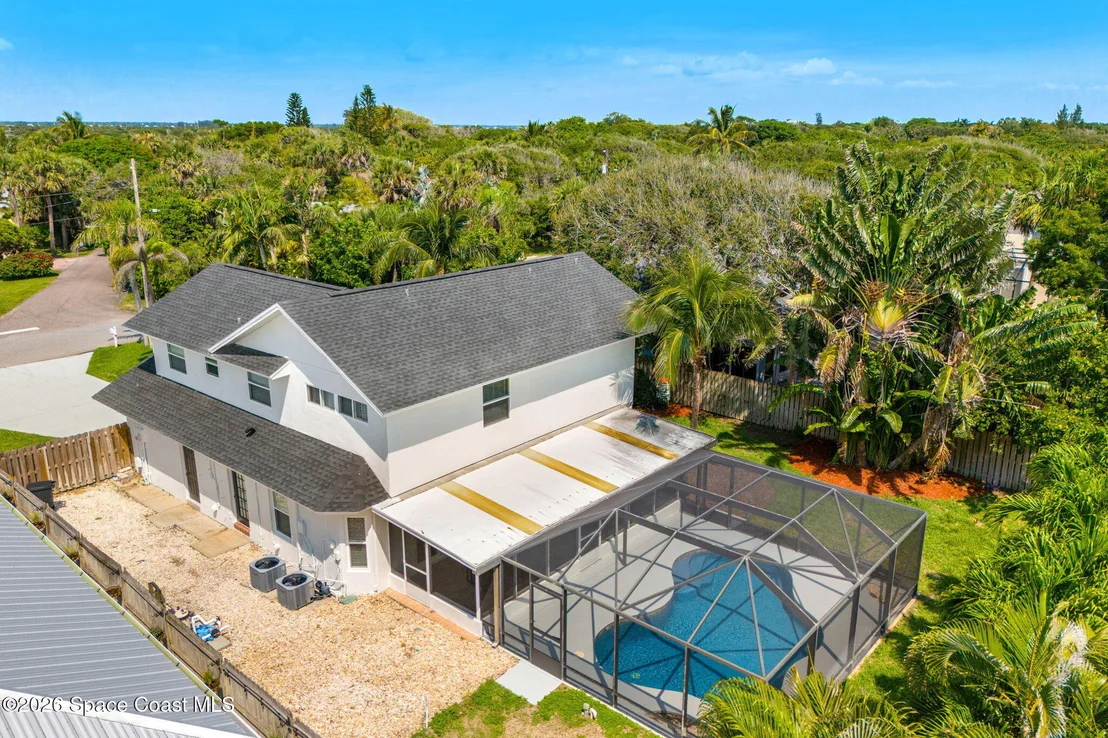 Photo of 6765 Angeles Road