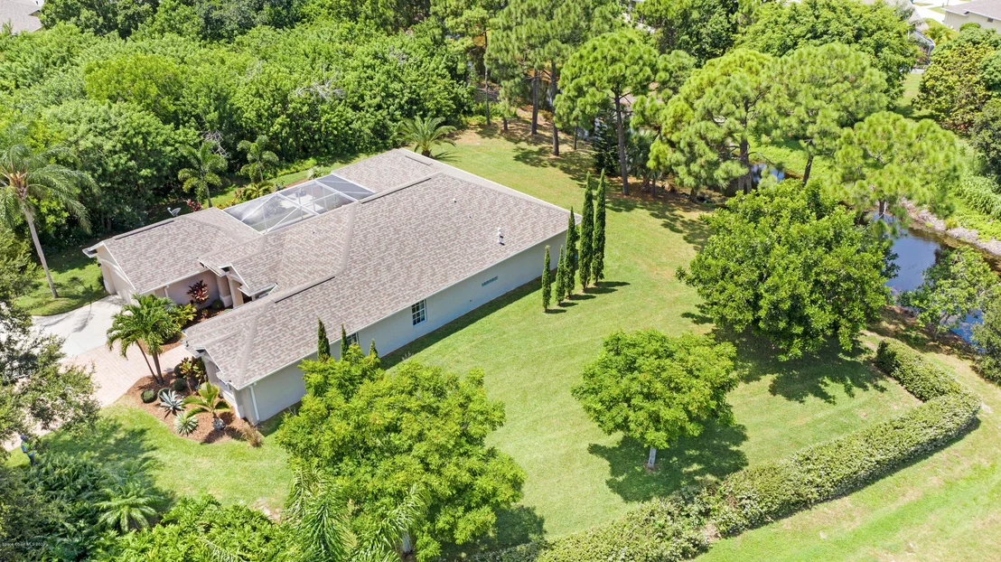 Photo of 602 Gina Lane