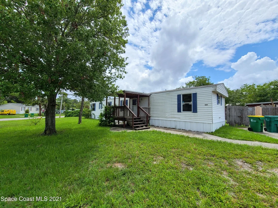 Photo of 341 Mac Arthur Circle
