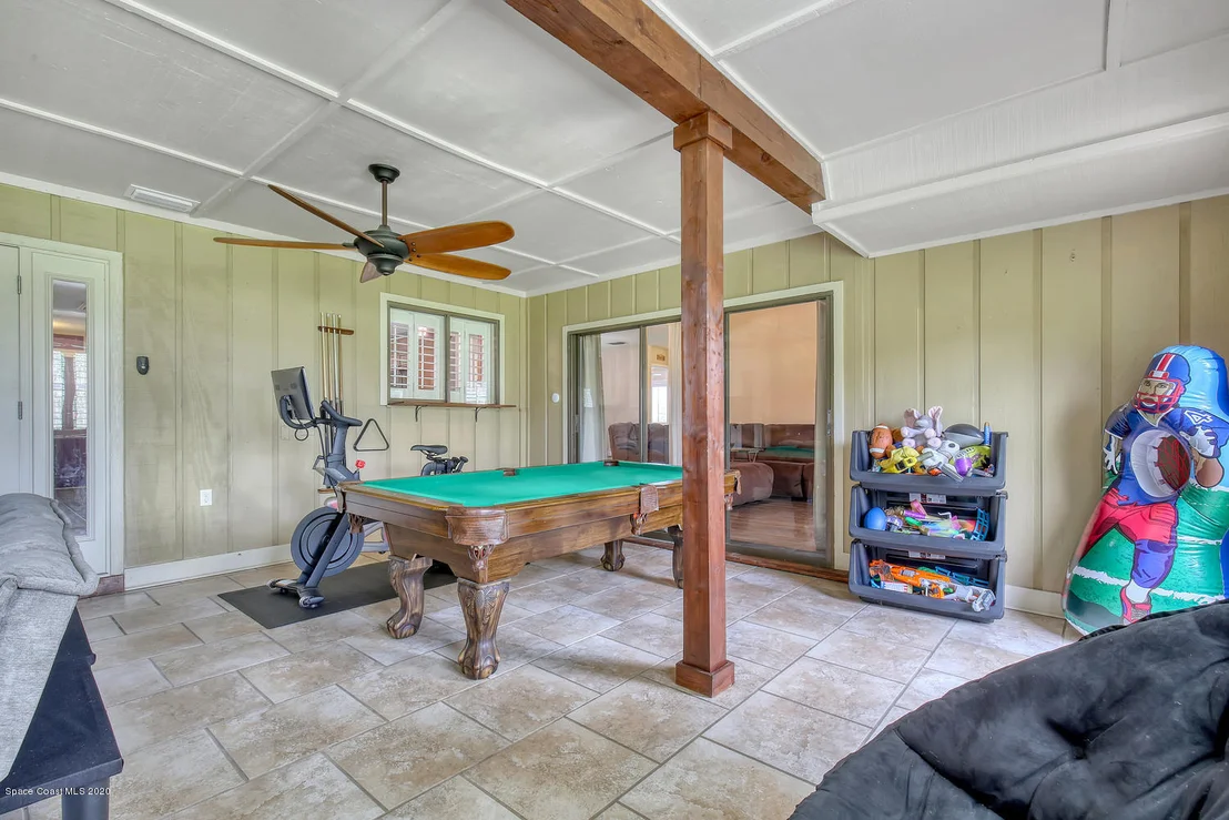 Photo of 1004 Cedarbrook Court