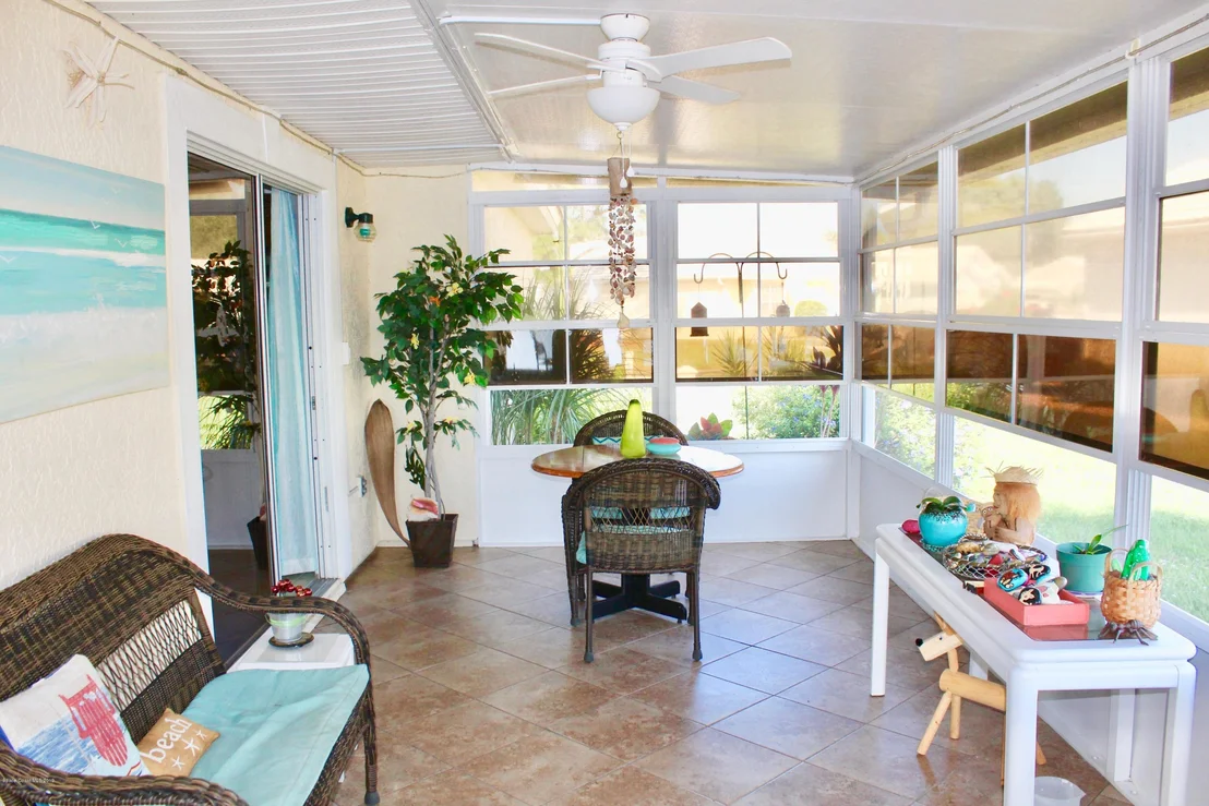 Photo of 1027 Goldenrod Circle NE