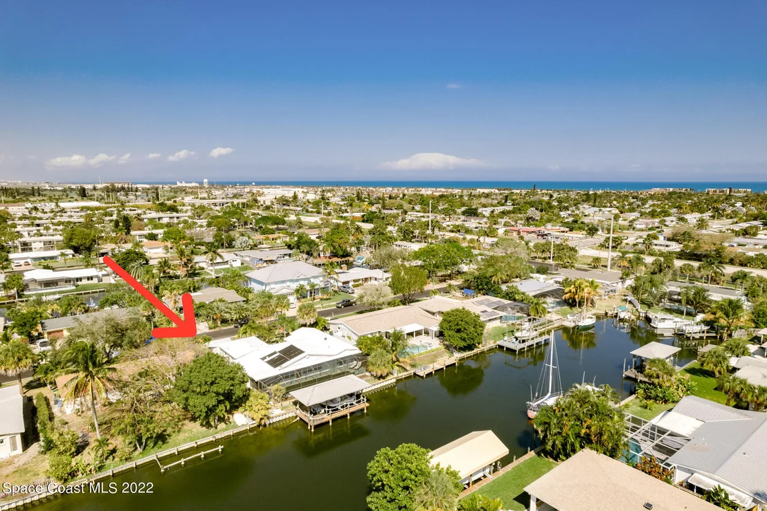 Photo of 418 Sandpiper Drive