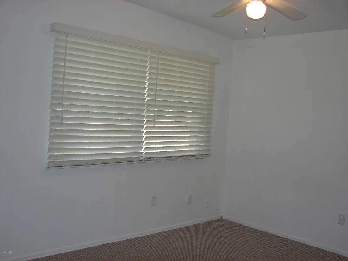 Photo of 762 Hampton Drive NE
