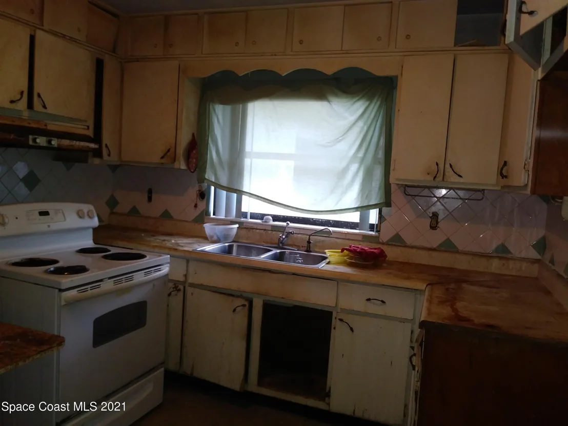 Photo of 227 Lincoln Road