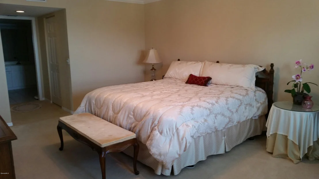 Photo of Unit 306 at 104 Riverside Drive