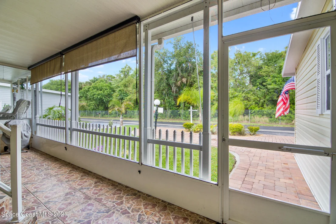 Photo of 272 Scenic Drive