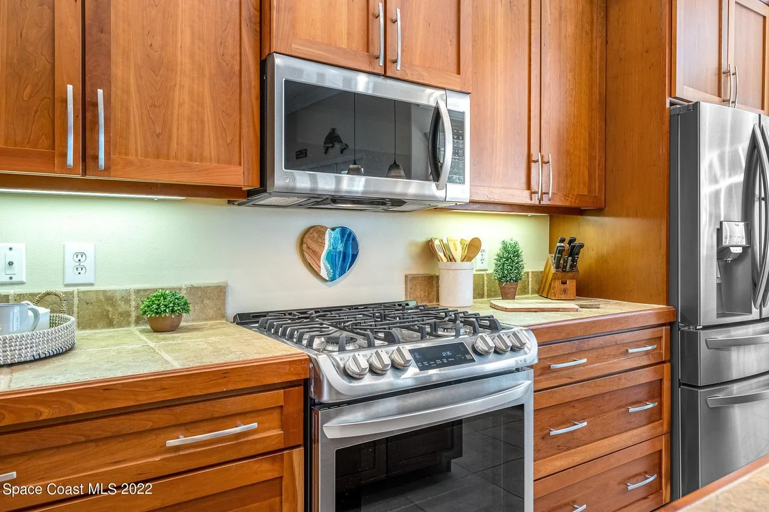 Photo of 356 Southampton Drive