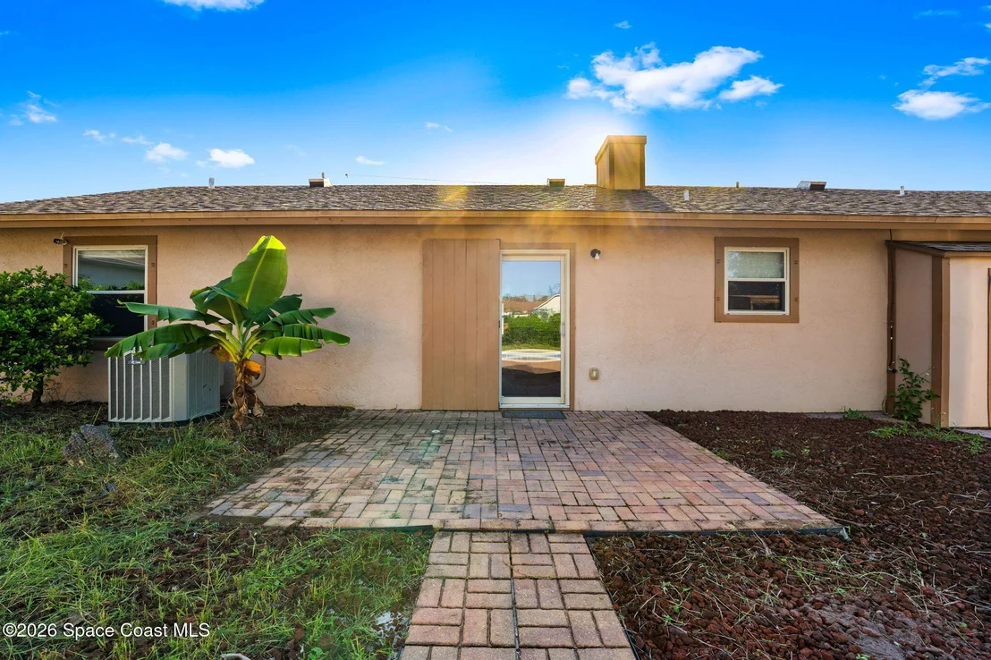 Photo of 7256 Bright Avenue