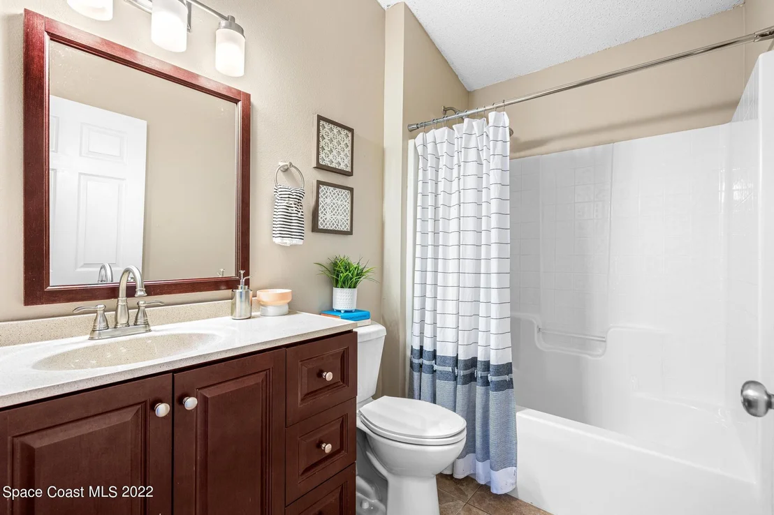 Photo of 524 Sedgewood Circle