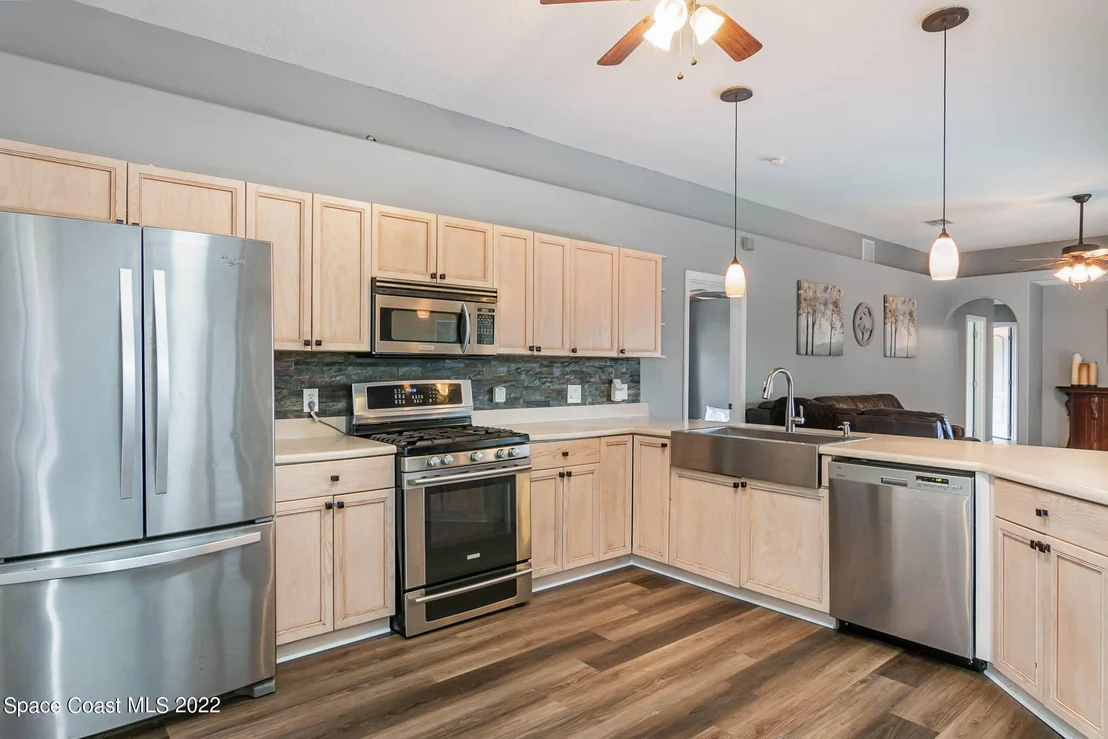 Photo of 5061 Somerville Drive