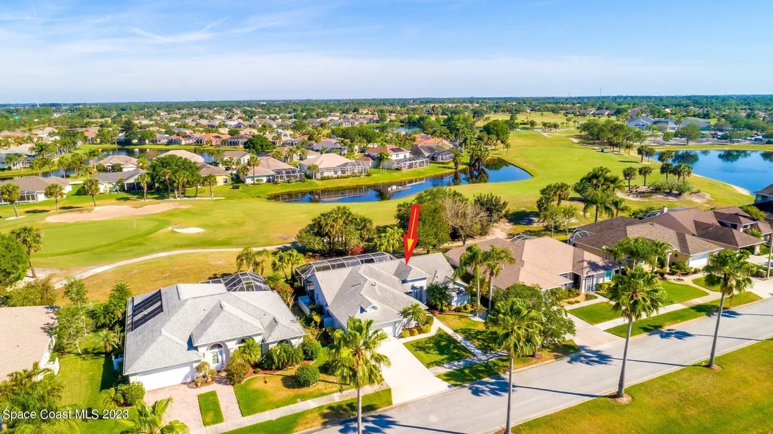 Photo of 2398 Golf Vista Boulevard