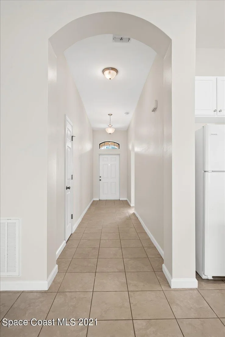 Photo of 325 Dryden Circle