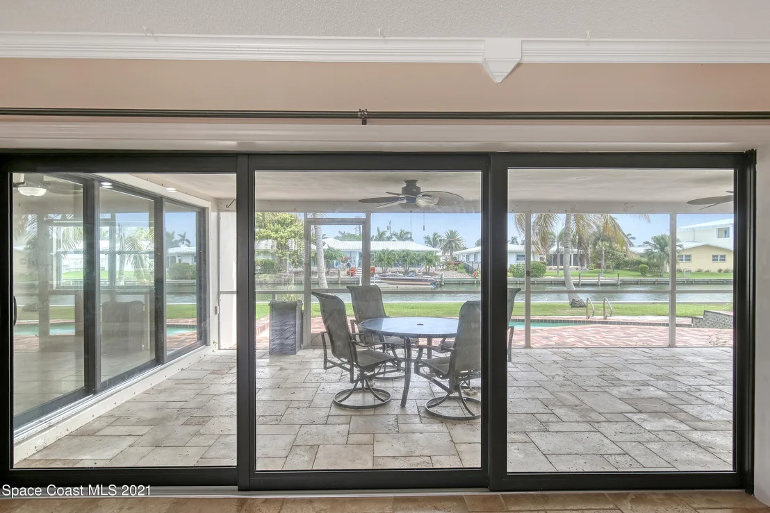 Photo of 375 Dorset Drive