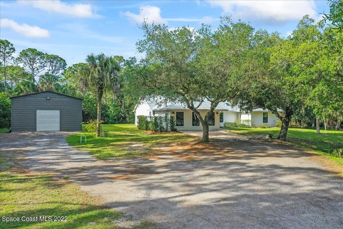 Photo of 3385 Grant Road