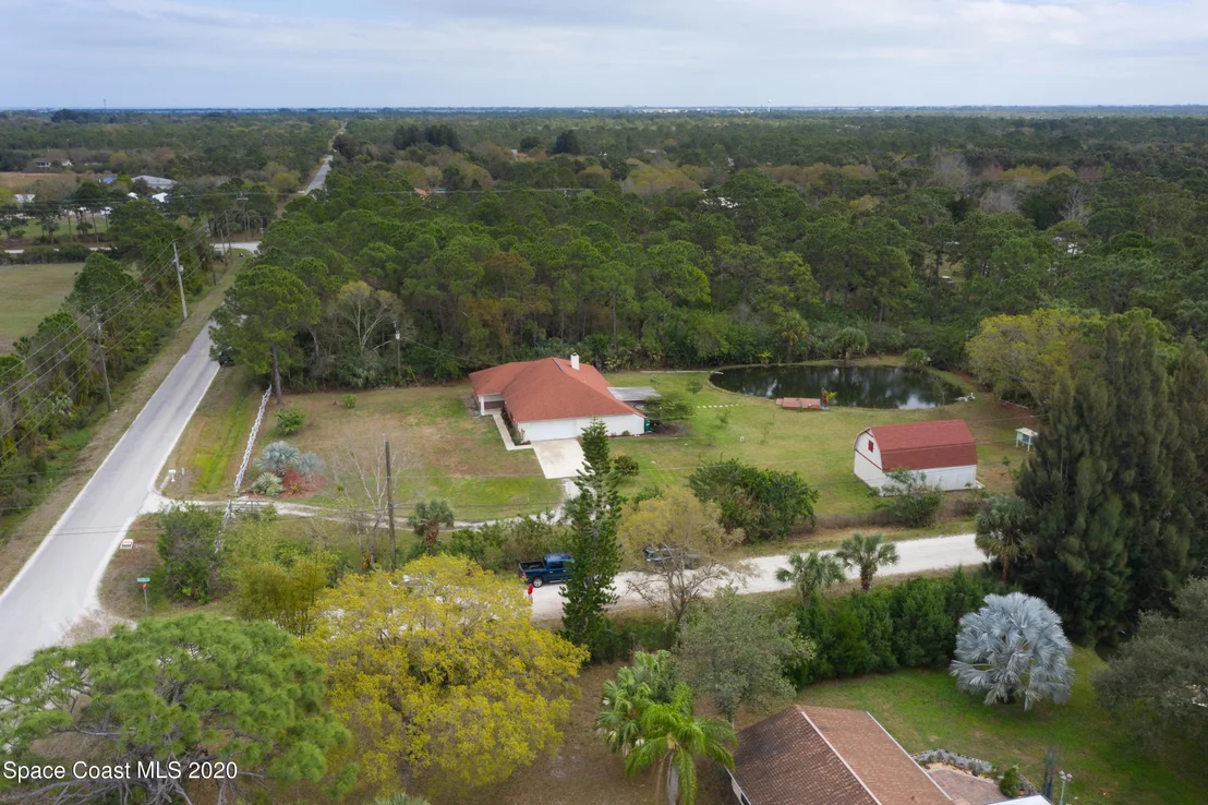 Photo of 1531 Hall Road
