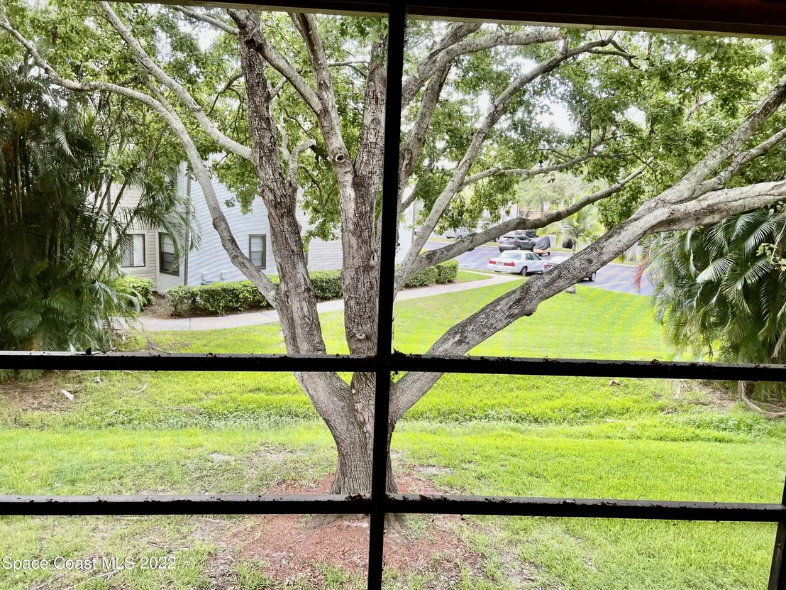Photo of Unit 921 at 2345 Golf Lake Circle