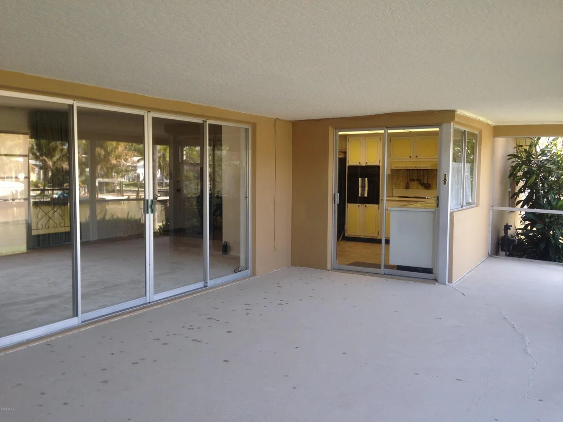 Photo of 441 Cardinal Drive