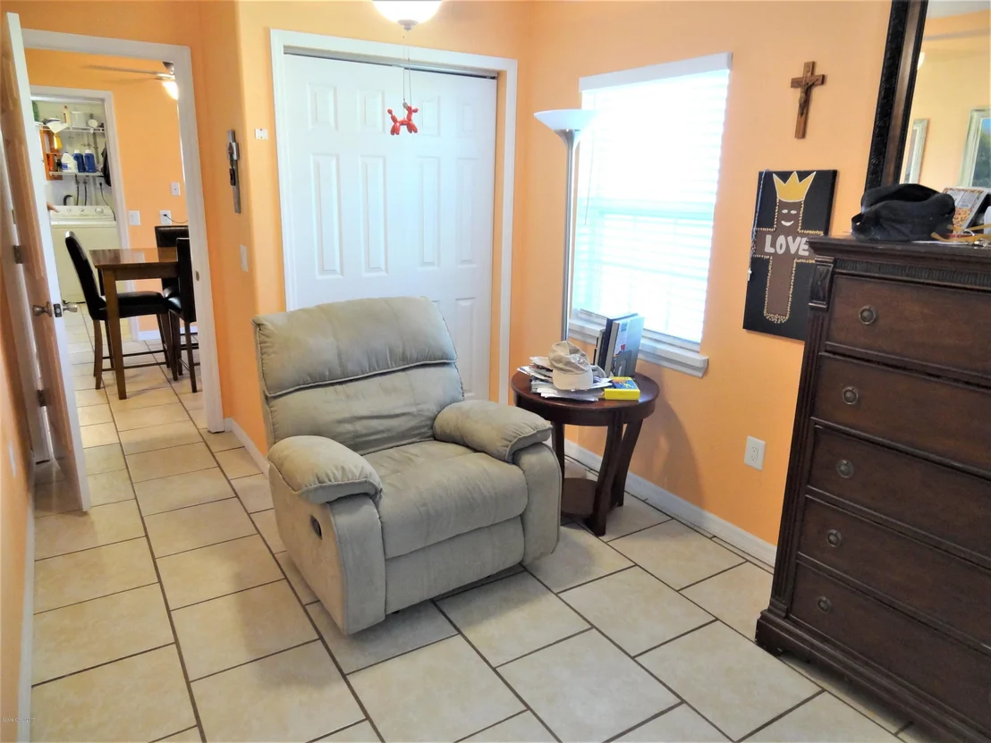 Photo of 829 Camellia Drive