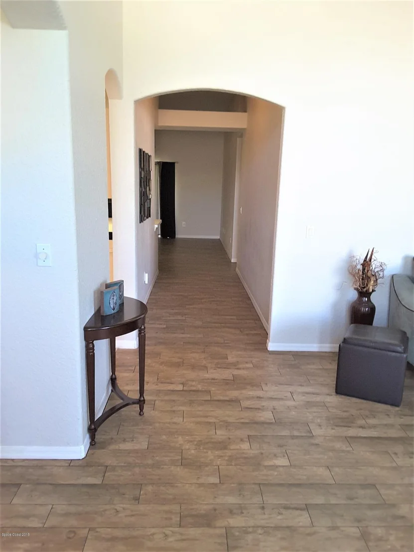 Photo of 657 Carriage Hill Road