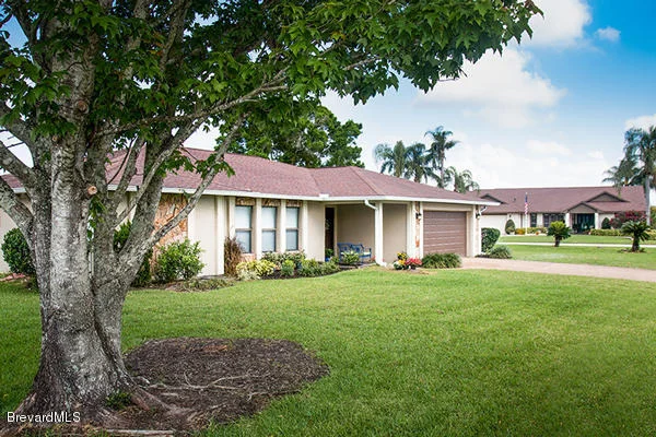 Photo of 595 Deerfield Drive