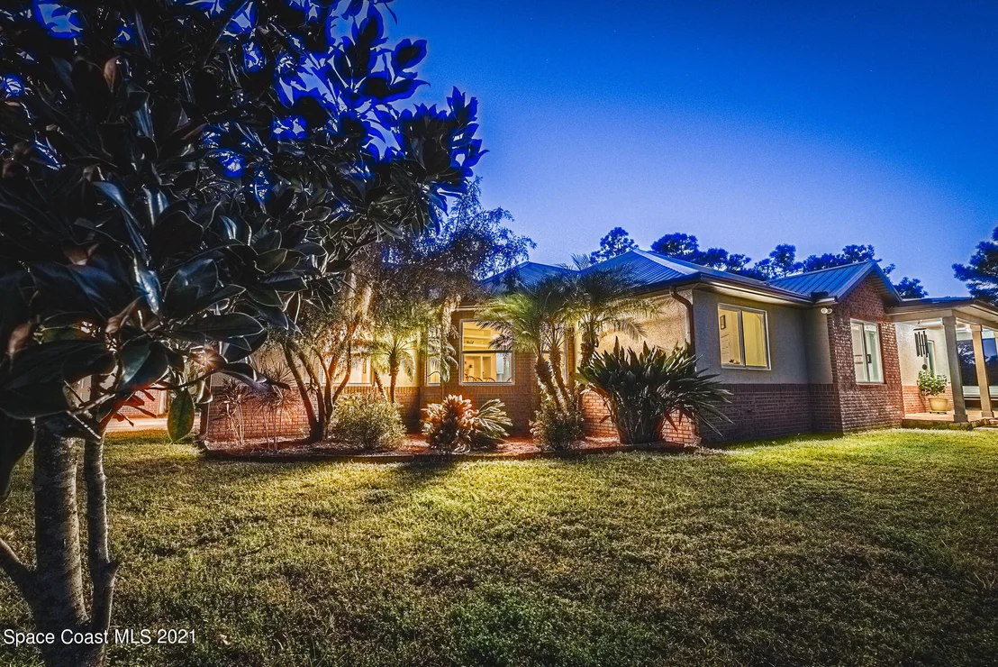 Photo of 4570 Alix Lane