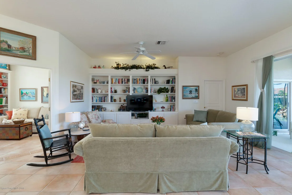 Photo of 220 Seaglass Drive