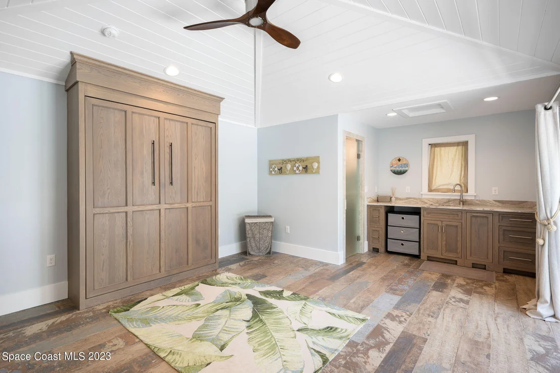 Photo of 755 Cypress Road