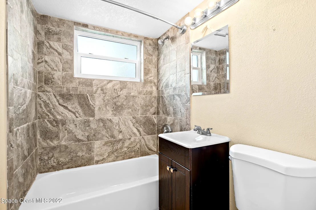 Photo of 1080 Barclay Drive