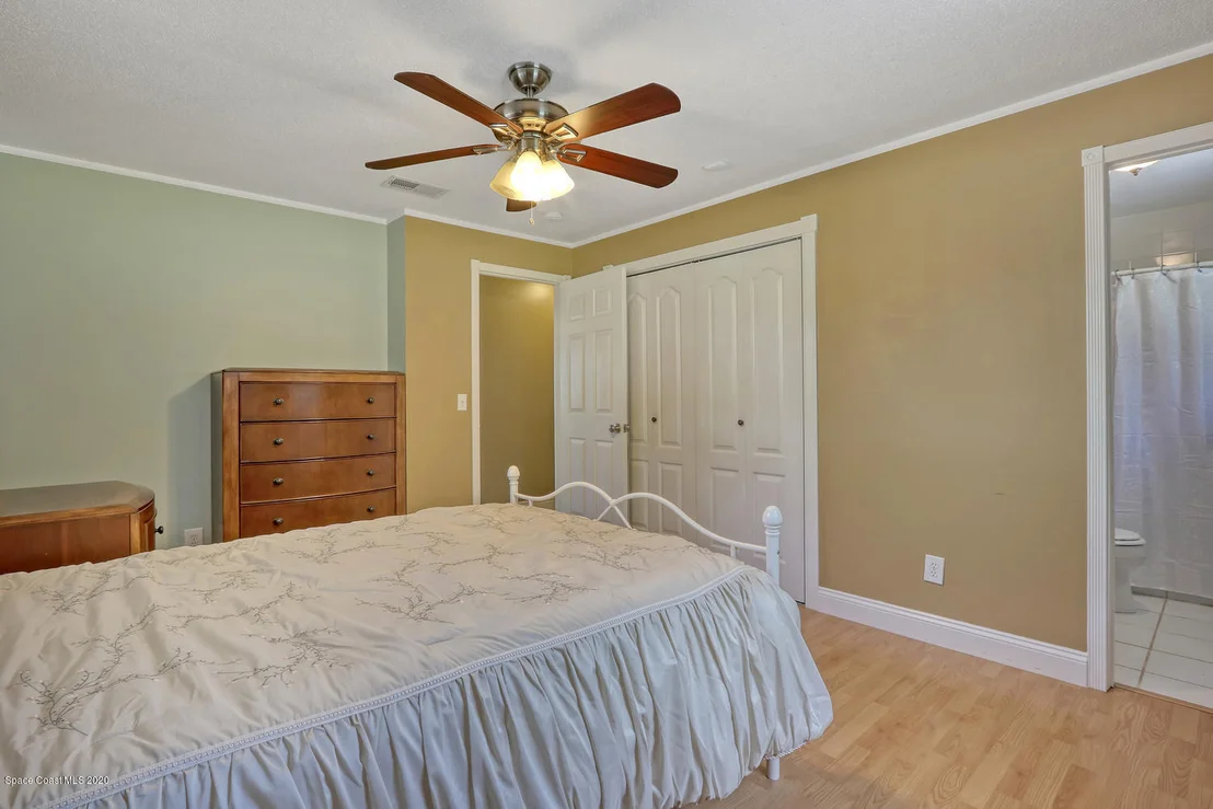 Photo of 1085 Hermosa Drive