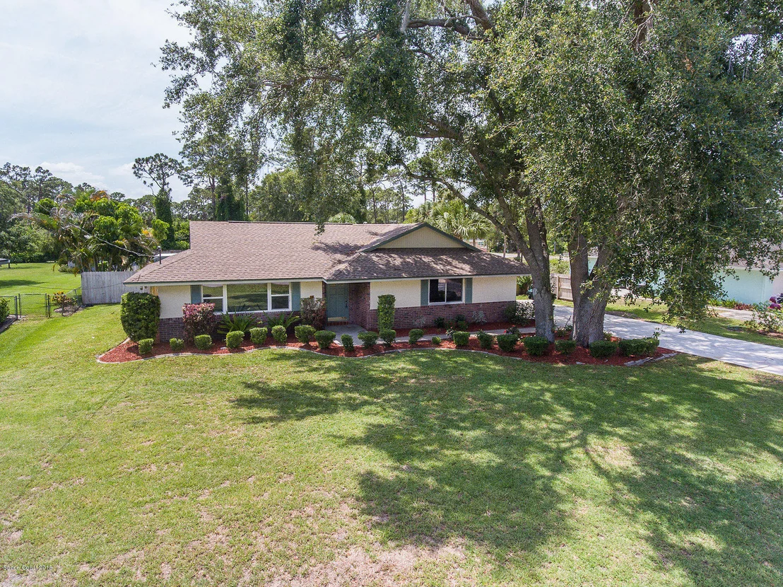 Photo of 8673 Sylvan Drive