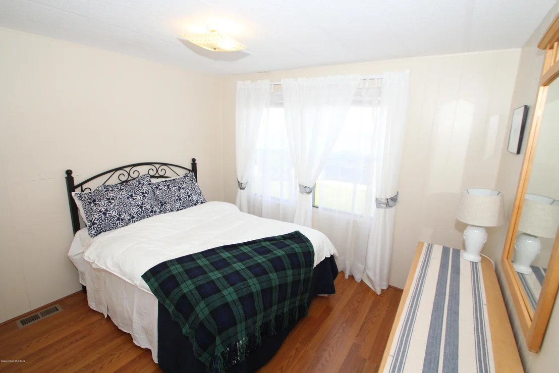 Photo of 513 Marnie Circle