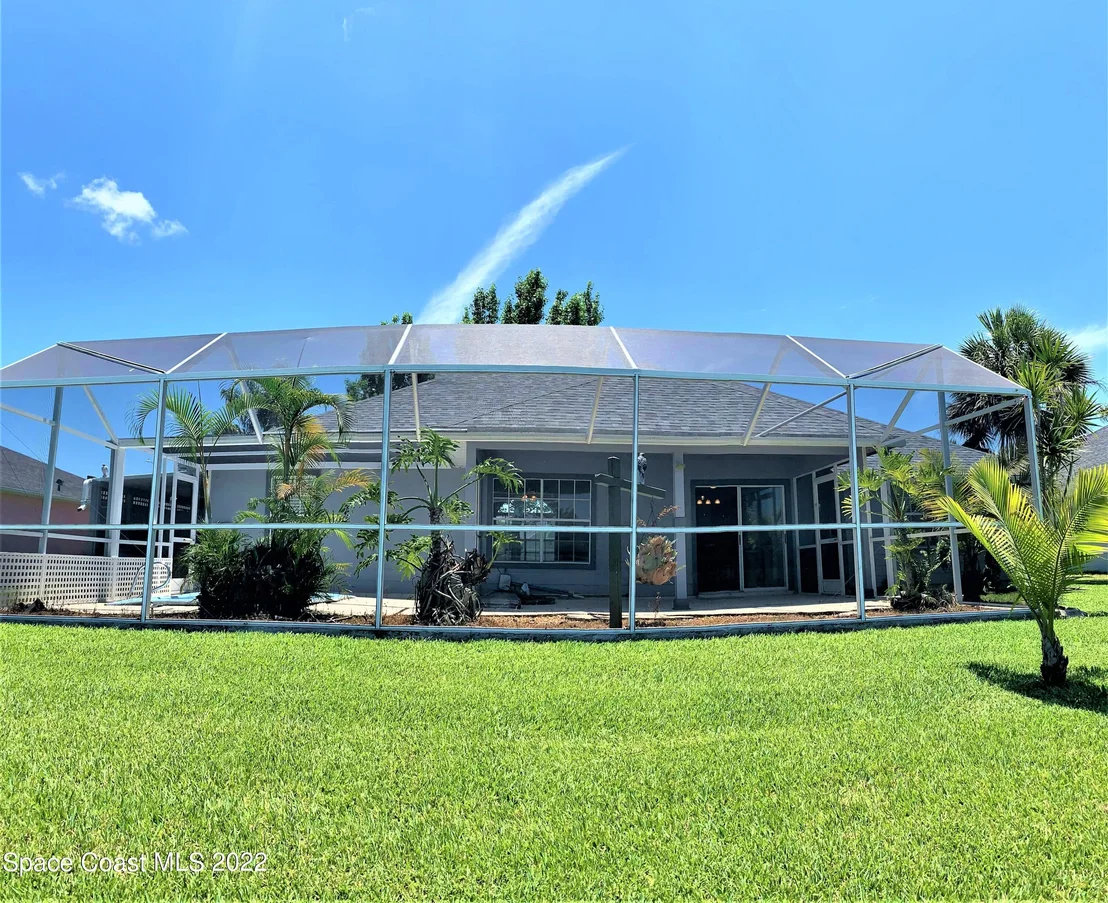 Photo of 1342 Heritage Acres Boulevard