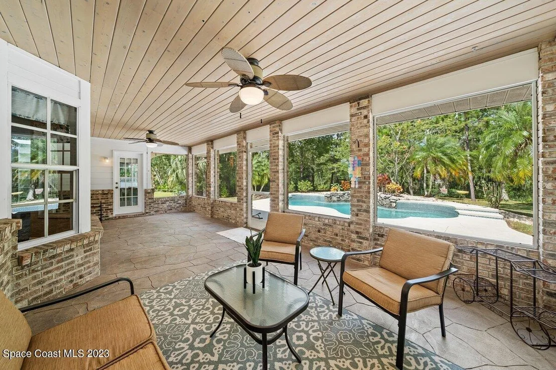 Photo of 5030 Timber Lane Drive