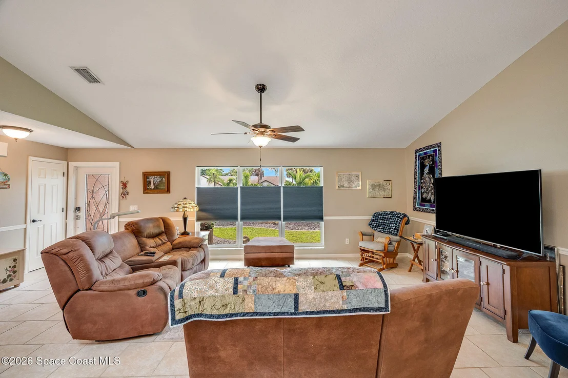 Photo of 2626 Nobility Avenue