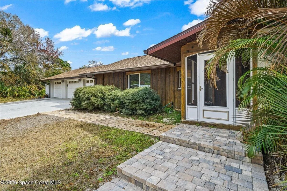 Photo of 2365 Corey Road