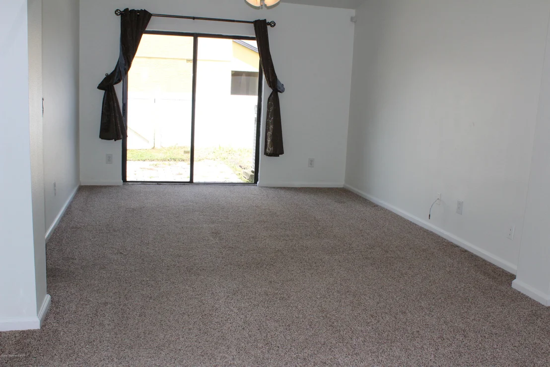 Photo of Unit 103 at 1035 Luminary Circle