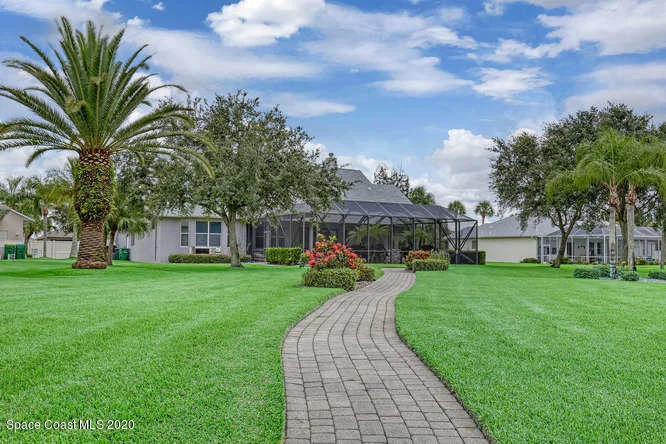 Photo of 1145 Tuckaway Drive