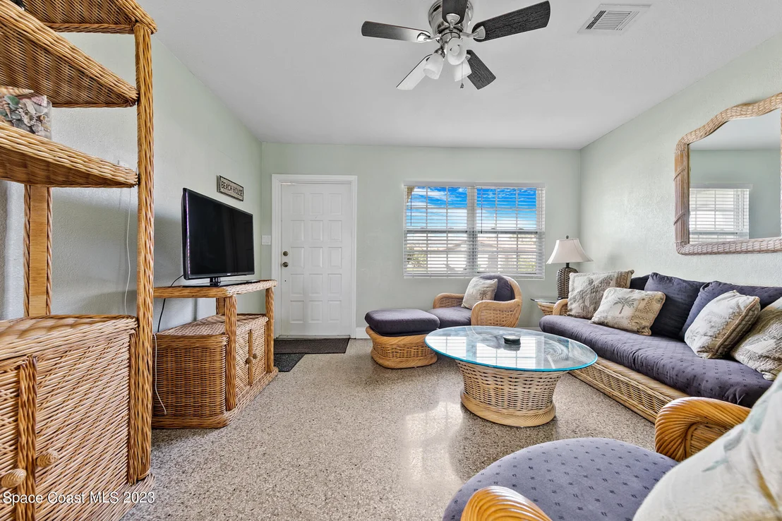Photo of 131 Del Mar