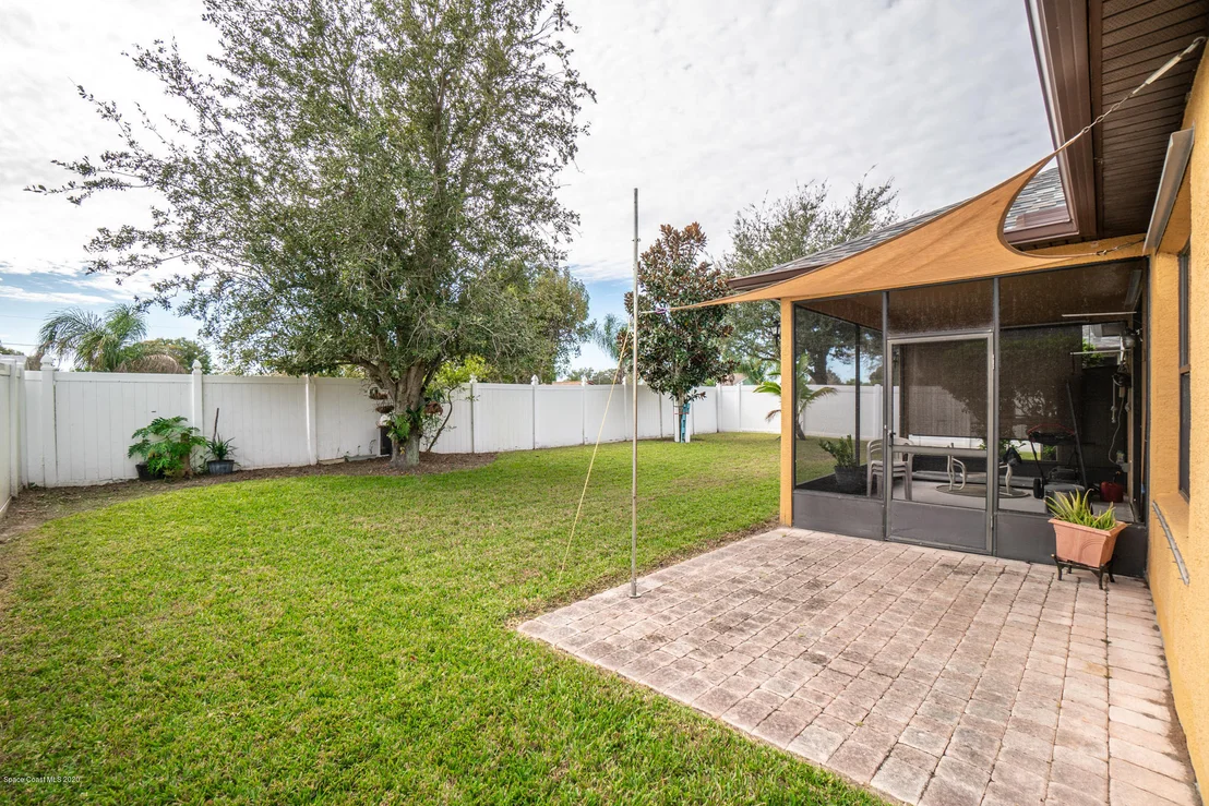 Photo of 1210 Bolle Circle