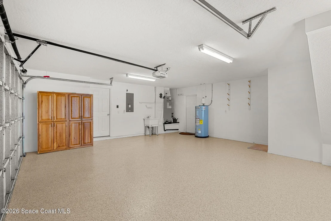 Photo of 327 Island Drive