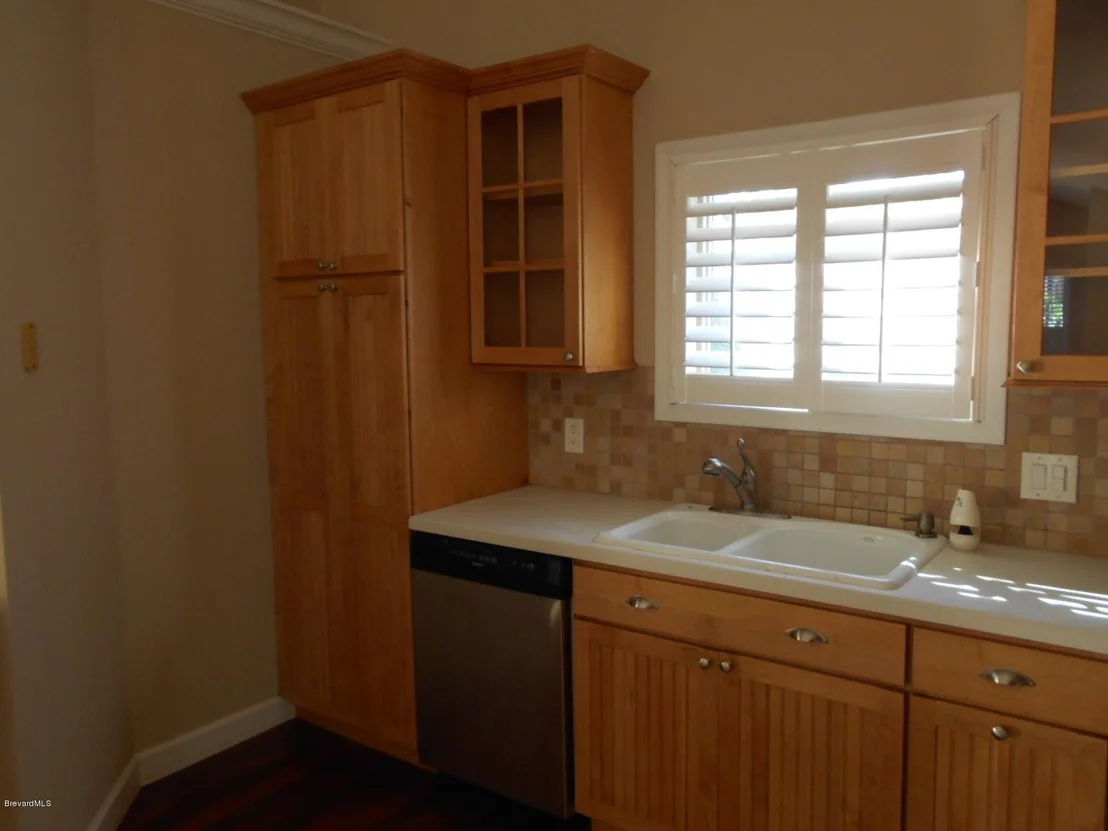 Photo of 541 Nightingale Drive