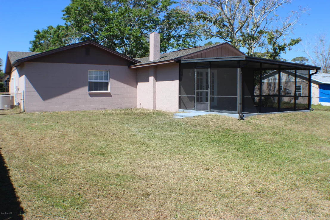 Photo of 711 Amor Drive