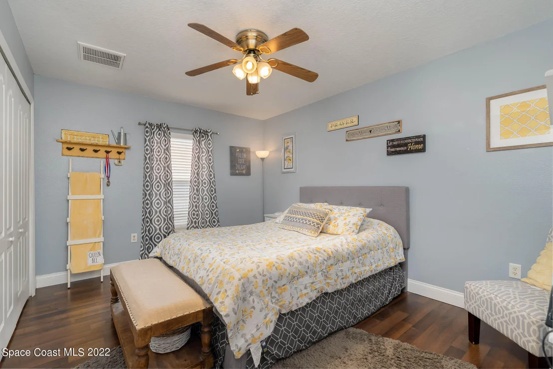 Photo of 2280 Bridgeport Circle
