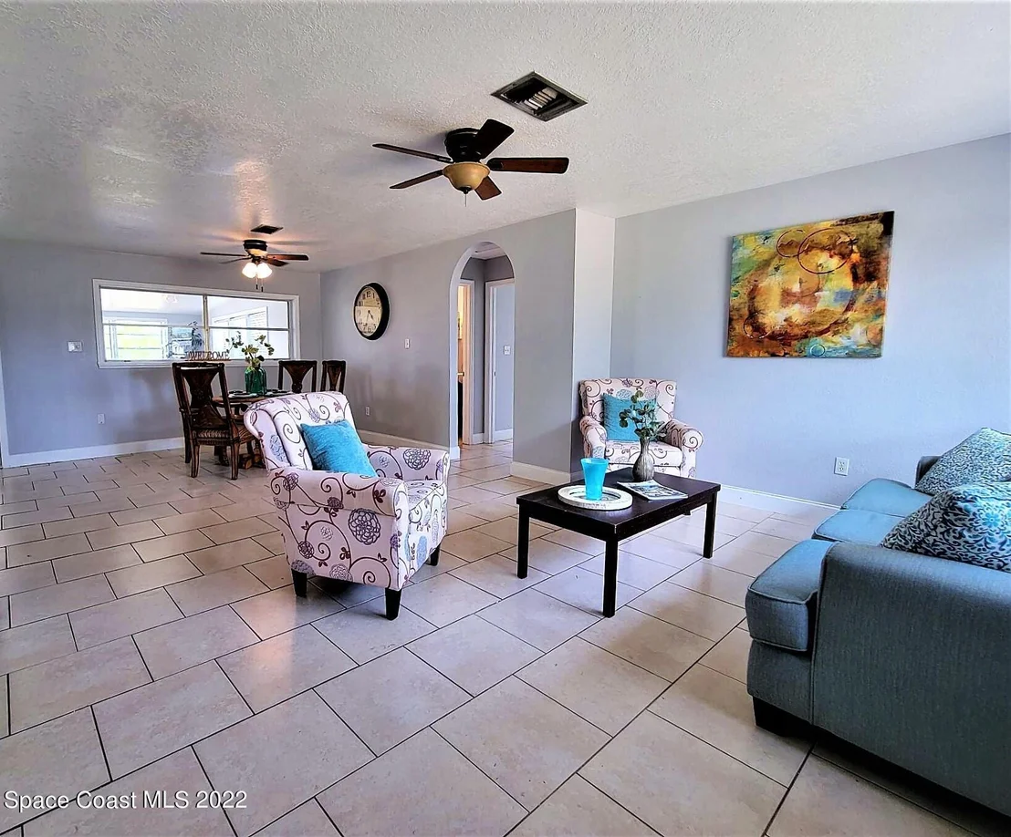 Photo of 2644 Sadler Lane