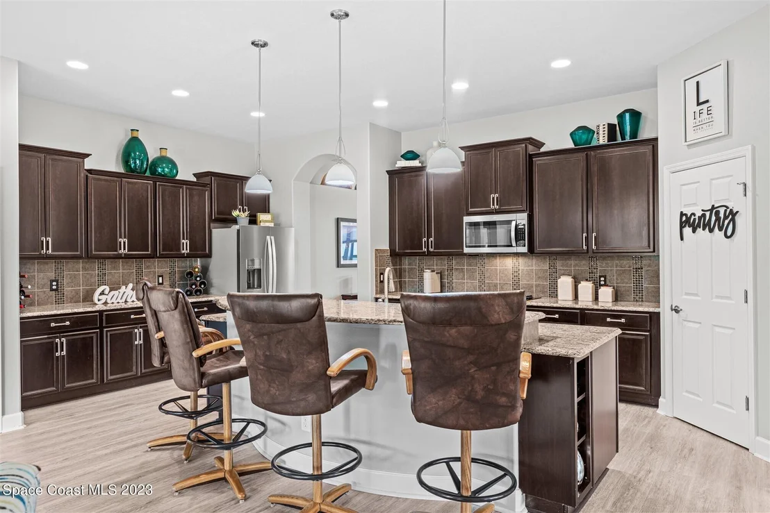Photo of 1498 Outrigger Circle