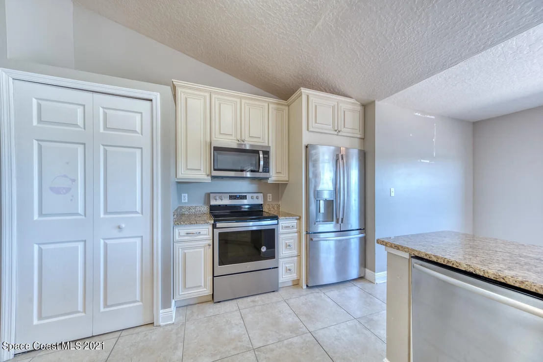 Photo of 5019 Alamanda Drive